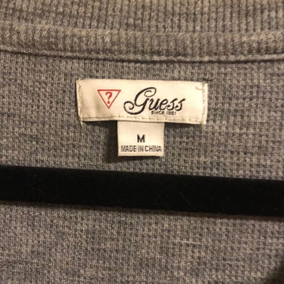 Vintage Grey Guess Top - Picture 3 of 4